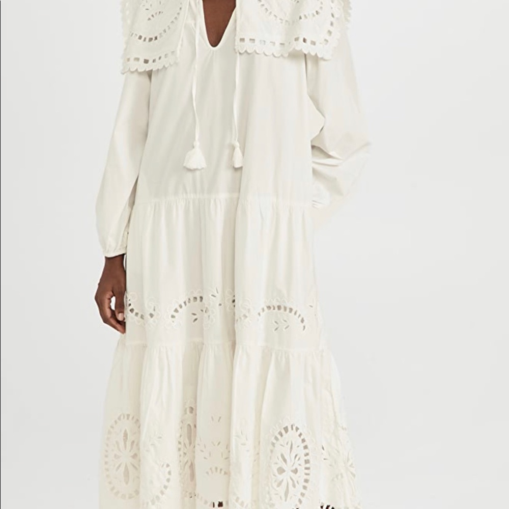 Santos Eyelet Dress, long sleeve beautiful embroidered - Picture 2 of 16
